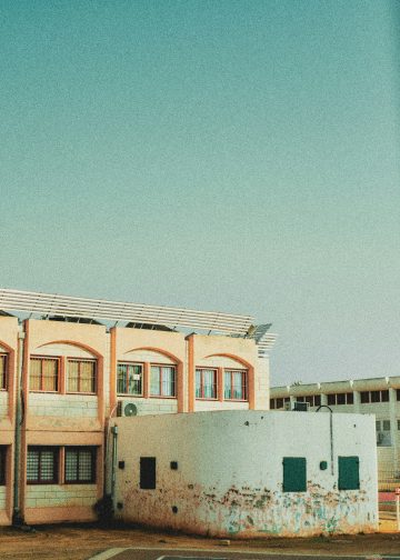 Celebrity Looks: A Closer Look at Trends, Styles, and How to Recreate Them